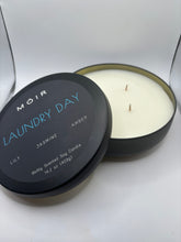 Cargar imagen en el visor de la galería, 4Wick Laundry Day Scent Candle
