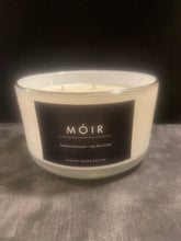 Cargar imagen en el visor de la galería, The Evermoir Collection 16 oz Candle 16 ounces