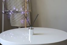 Load image into Gallery viewer, Round Reed Diffuser Bottle Silver