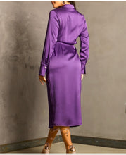 Cargar imagen en el visor de la galería, Solid Wrap MIDI Dress