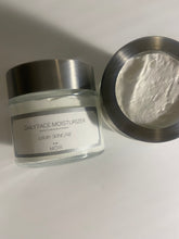 Cargar imagen en el visor de la galería, Daily Face Cream |Hydrating Face Butter | Nourishing Moisturizer | Face Moisturizer | Glass Jar | Natural Skincare Face Moisturizer w/Vitamin C