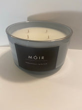 Cargar imagen en el visor de la galería, The Evermoir Collection 16 oz Candle 16 ounces