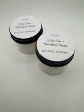 Cargar imagen en el visor de la galería, Dusting Body Powder Sample Size (1oz) Talc Free All Natural
