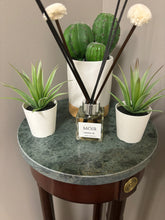 Load image into Gallery viewer, Reed Diffuser 1.7 ounce Small travel + Reed Sticks Included with/purchase
