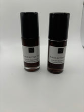 Cargar imagen en el visor de la galería, Black Butter Body Oil roll on natural perfume
