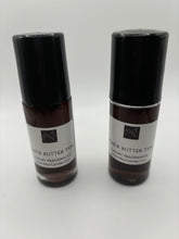 Cargar imagen en el visor de la galería, Black Butter Body Oil roll on natural perfume

