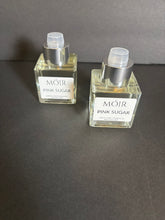 Load image into Gallery viewer, Reed Diffuser 1.7 ounce Small travel + Reed Sticks Included with/purchase
