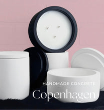 Cargar imagen en el visor de la galería, 14 ounce Beach House -Modern Matte Candle
