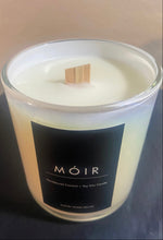 Cargar imagen en el visor de la galería, Beach Linen 14oz Wood Wick Candle
