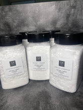 Load image into Gallery viewer, Variety of Scents Carpet &amp; Room Freshner Powder
