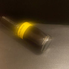Cargar imagen en el visor de la galería, Black Woman Body Oil roll on natural perfume
