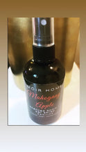 Cargar imagen en el visor de la galería, Mahogany Apple Room Linen Spray 4oz
